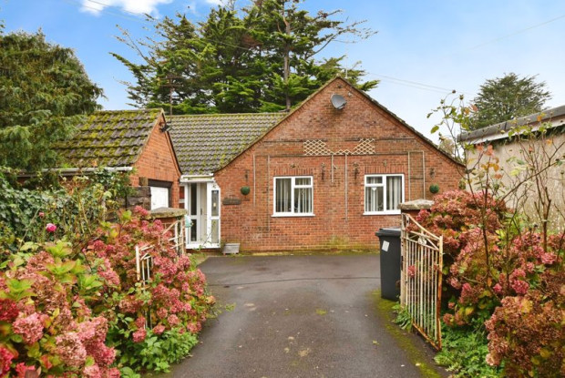 Property for sale in Barnaby Close, Salisbury