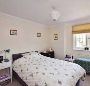 2 Bedroom  for sale in West Street, Salisbury