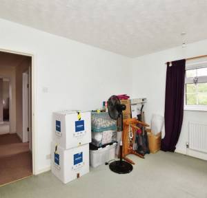 4 Bedroom House for sale in Warminster Road, Salisbury