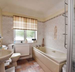 2 Bedroom House for sale in Highfield Road, Salisbury