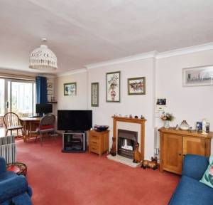 2 Bedroom House for sale in Linkway, Salisbury