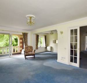 2 Bedroom  for sale in Earls Manor Court, Salisbury