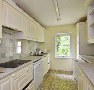 2 Bedroom  for sale in Earls Manor Court, Salisbury