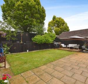 3 Bedroom Bungalow for sale in , Salisbury