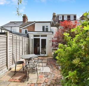 2 Bedroom House for sale in Clifton Road, Salisbury