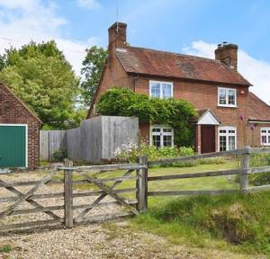 3 Bedroom House for sale in Stock Lane, Salisbury