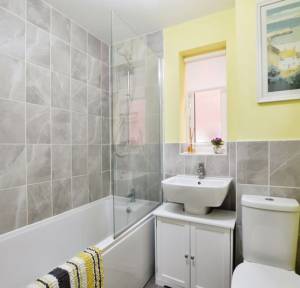 2 Bedroom House for sale in Longspee Lane, Salisbury