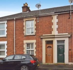 2 Bedroom House for sale in York Road, Salisbury