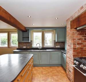 4 Bedroom House for sale in Fore Street, Warminster