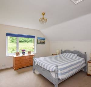 4 Bedroom Bungalow for sale in Rivermead, Salisbury