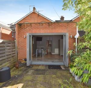 3 Bedroom House for sale in Harnham Road, Salisbury