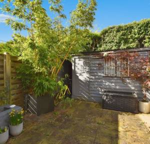 3 Bedroom House for sale in Harnham Road, Salisbury