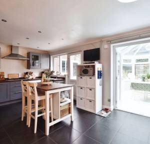 4 Bedroom House for sale in Eyres Drive, Salisbury