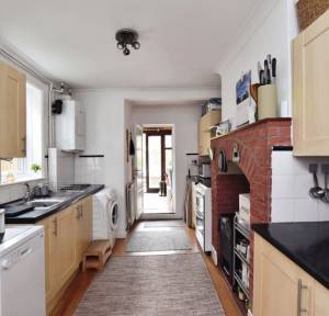 3 Bedroom House for sale in Bedford Road, Salisbury