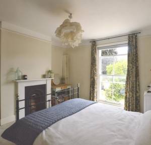 5 Bedroom House for sale in Millbrook, Salisbury