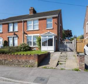 3 Bedroom House for sale in Devizes Road, Salisbury