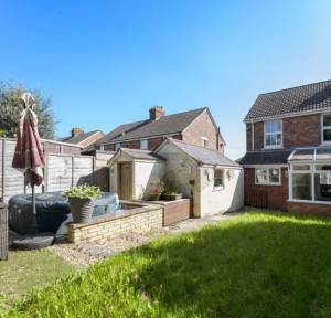 3 Bedroom House for sale in Devizes Road, Salisbury