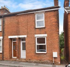 2 Bedroom House for sale in Nursery Road, Salisbury