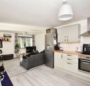 1 Bedroom Flat for sale in Partridge Way, Salisbury