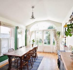 4 Bedroom House for sale in Queens Road, Salisbury