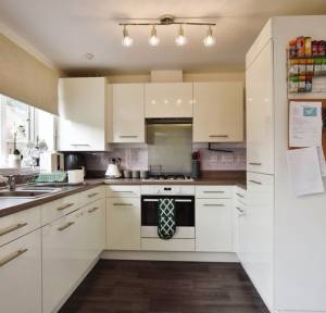 3 Bedroom House for sale in Paisey Grove, Salisbury