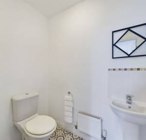 4 Bedroom House for sale in The Crescent, Salisbury