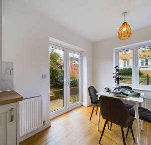 4 Bedroom House for sale in The Crescent, Salisbury