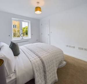 4 Bedroom House for sale in The Crescent, Salisbury