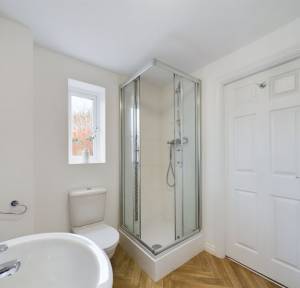 4 Bedroom House for sale in The Crescent, Salisbury