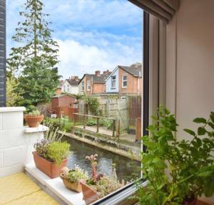 2 Bedroom House for sale in Northleigh Terrace, Salisbury