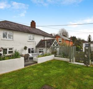 3 Bedroom House for sale in Gunville Road, Salisbury