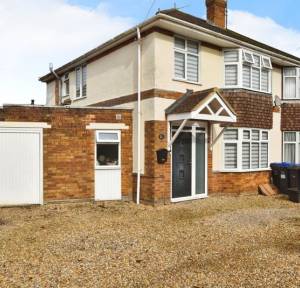 3 Bedroom House for sale in Netherhampton Road, Salisbury