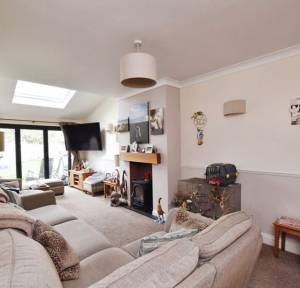 3 Bedroom House for sale in Netherhampton Road, Salisbury