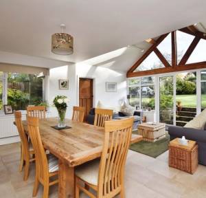 4 Bedroom House for sale in Moberly Road, Salisbury