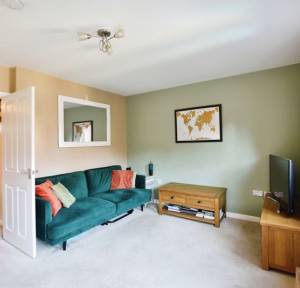 2 Bedroom House for sale in Holloway Close, Salisbury