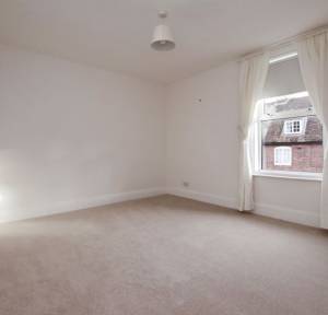 4 Bedroom House to rent in Trinity Street, Salisbury