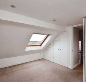 3 Bedroom House for sale in Devizes Road, Salisbury