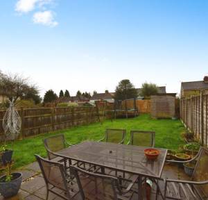 3 Bedroom House for sale in Devizes Road, Salisbury