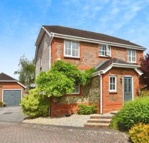 4 Bedroom House for sale in Lindford Road, Salisbury