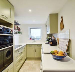 3 Bedroom House for sale in Fowlers Road, Salisbury