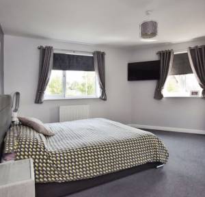 3 Bedroom House for sale in Festival Crescent, Salisbury