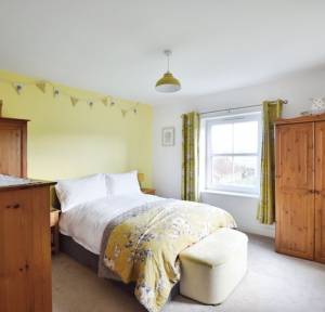 4 Bedroom House for sale in Southampton Road, Salisbury