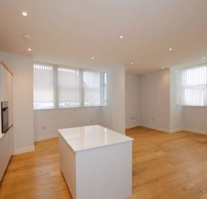 2 Bedroom Apartment / Studio for sale in New Street, Salisbury