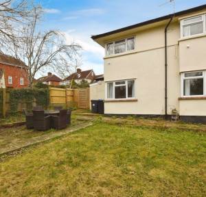 1 Bedroom Flat for sale in Cecil Avenue, Salisbury