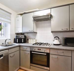 2 Bedroom House for sale in The Sandringhams, Salisbury