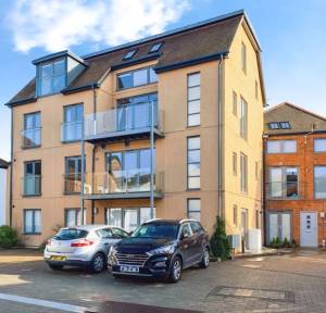 2 Bedroom Apartment / Studio for sale in Brown Street, Salisbury