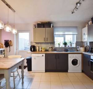 3 Bedroom House for sale in Cooks Close, Salisbury