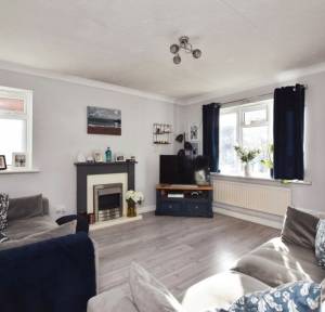 3 Bedroom House for sale in Cooks Close, Salisbury