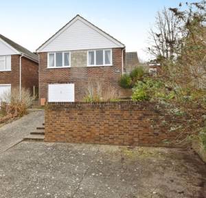 3 Bedroom Bungalow for sale in Markan Road, Salisbury