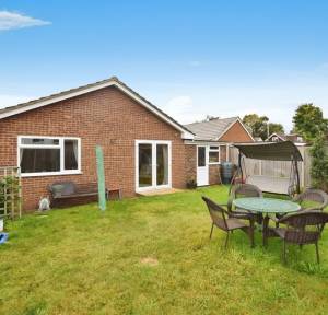 3 Bedroom Bungalow for sale in Hathaway Close, Salisbury